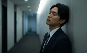 「退職させてもらえない人手不足」は嘘。あなたが今すぐ逃げるべき理由